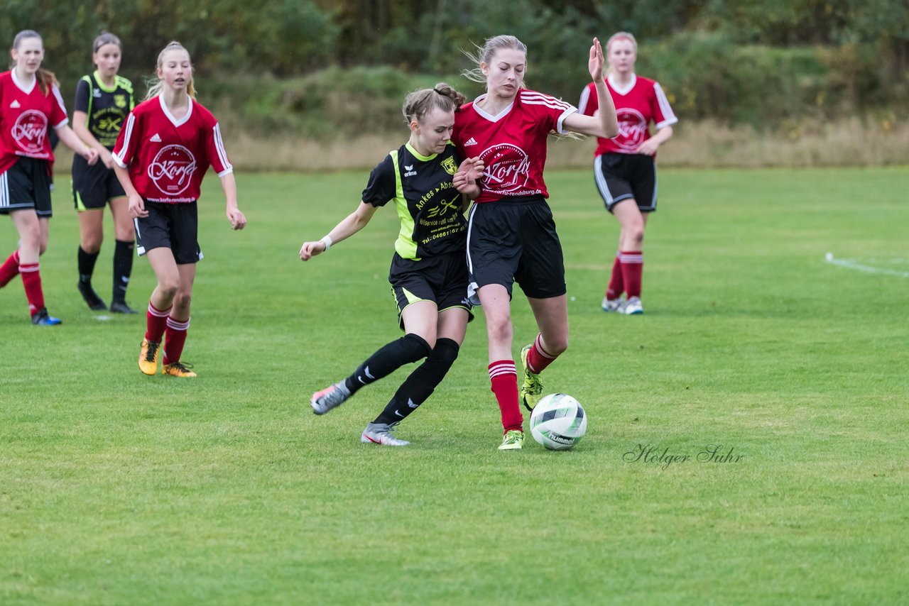 Bild 116 - B-Juniorinnen SG Mittelholstein - SV Frisia 03 Risum-Lindholm : Ergebnis: 1:12